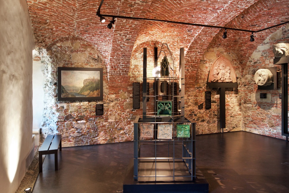 JAVNO VODSTVO PO RAZSTAVI GROFJE CELJSKI