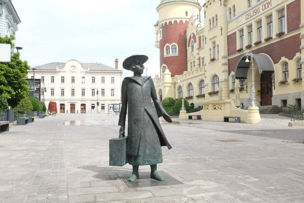 ALMA K: PRIZORI S POTI