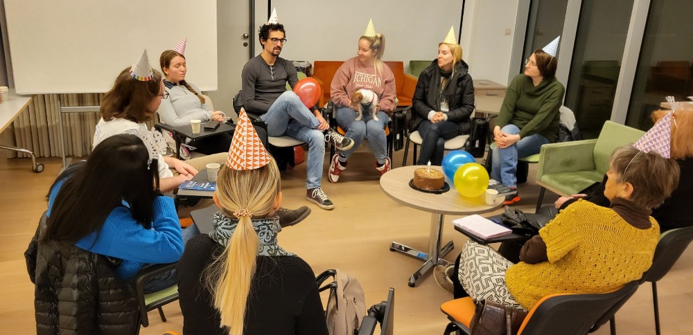 ANGLEŠKI BRALNI KLUB Z ANIKO