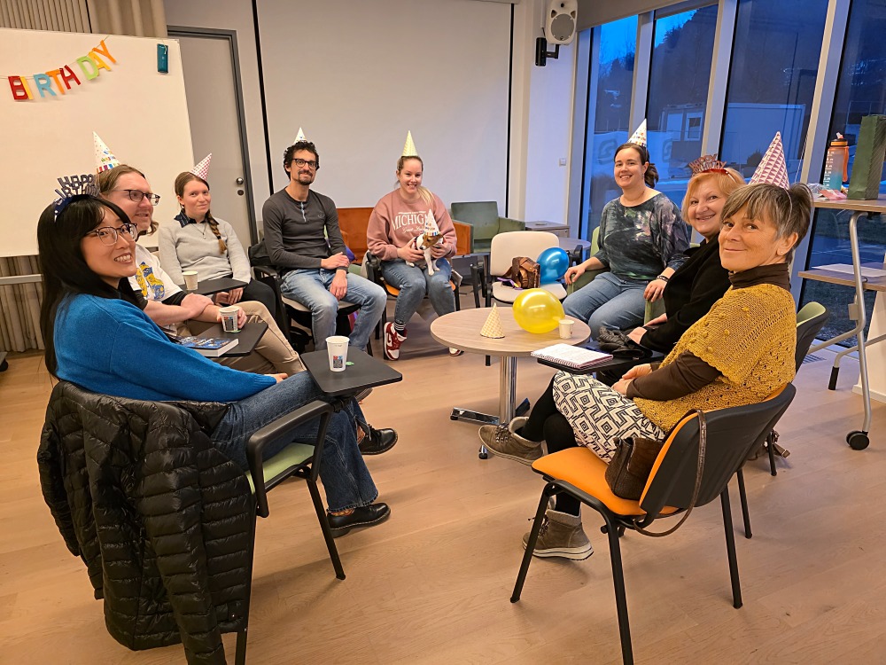 ANGLEŠKI BRALNI KLUB Z ANIKO 