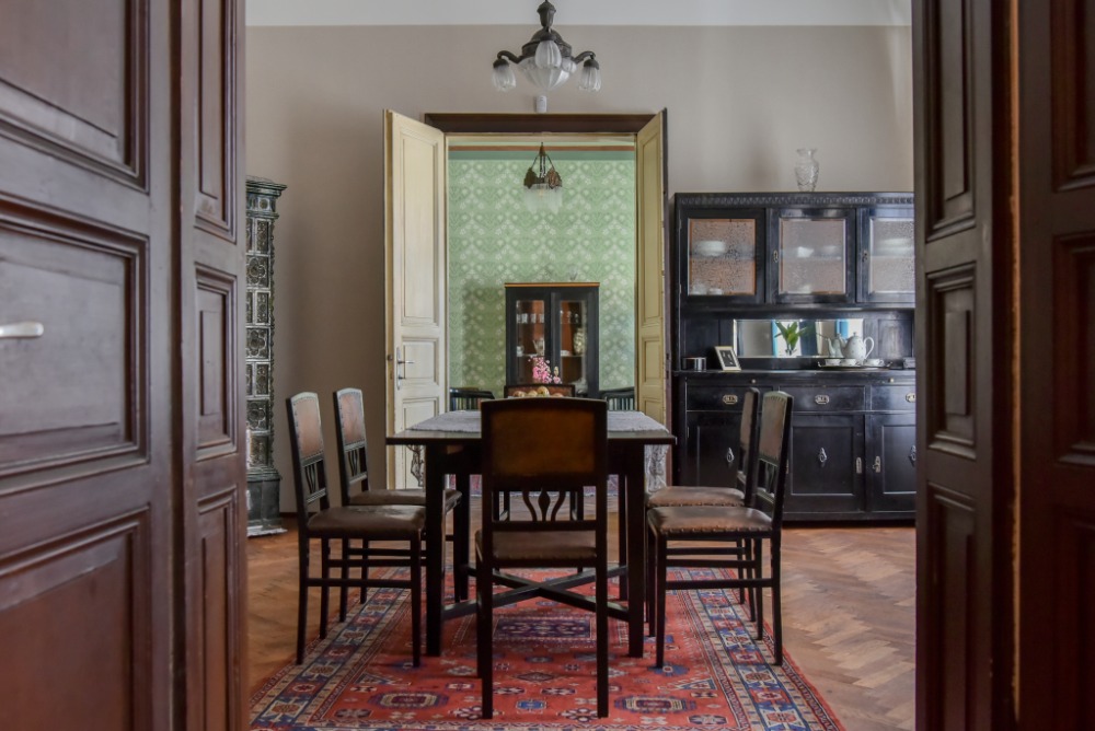 VODSTVO PO FOTOHIŠI PELIKAN 