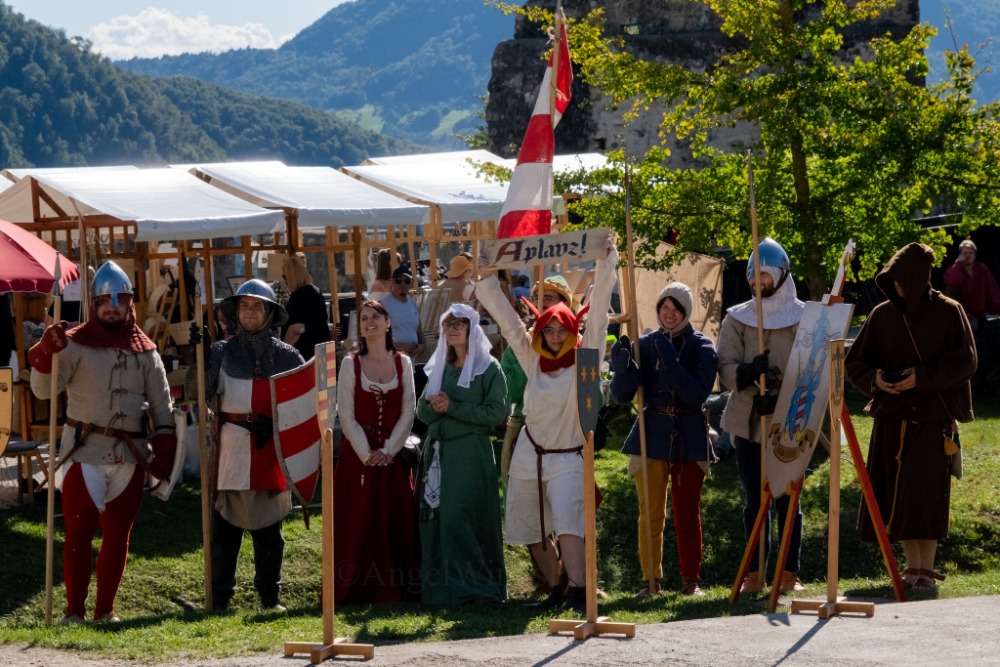 ŽIVA ZGODOVINA: DRUŠTVO ŽOVNEK